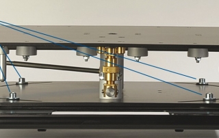 gabbia per videoproiettore con regolazione micrometrica